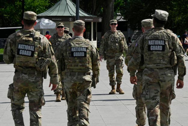 The Pentagon is planning to keep thousands of Guard troops in the nation s capital for the rest of President Trump s second term Members of the National Guard patrol near the Lincoln Memorial on June 4, 2026 in Washington, DC. The Pentagon is planning to keep thousands of Guard troops in the nation s capital for the rest of President Trump s second term. Photo by Olivier Douliery ABACAPRESS.COM Washington DC United States  Copyright: xDoulieryxOlivier ABACAx