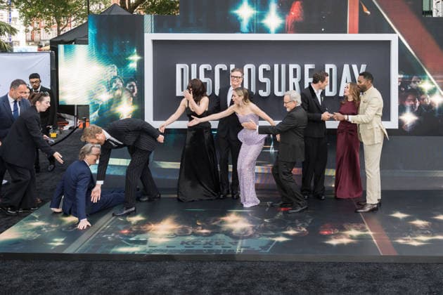 Disclosure Day UK Premiere in London LONDON, UNITED KINGDOM - JUNE 04: David Koepp is helped up by Wyatt Russell after slipping on the floor, while Eve Hewson, Colin Firth, Emily Blunt and Steven Spielberg react, Josh O’Connor, Kristie Macosko Krieger and Colman Domingo chat as they attend the UK premiere of Disclosure Day at Cineworld Leicester Square in London, United Kingdom on June 04, 2026. Wiktor Szymanowicz Anadolu London United Kingdom. Editorial use only. Please get in touch for any other usage.  Copyright: x2026xAnadoluxWiktorxSzymanowiczx