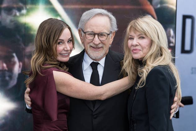 Disclosure Day UK Premiere in London LONDON, UNITED KINGDOM - JUNE 04: Kristie Macosko Krieger, Steven Spielberg and Kate Capshaw attend the UK premiere of Disclosure Day at Cineworld Leicester Square in London, United Kingdom on June 04, 2026. Wiktor Szymanowicz Anadolu London United Kingdom. Editorial use only. Please get in touch for any other usage.  Copyright: x2026xAnadoluxWiktorxSzymanowiczx