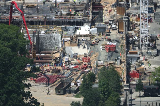 WASHINGTON, D.C. - JUNE 4: Aerial view of the White House Ballroom Construction at the site of the former east wing as appeals courts temporarily lifted injunctions that previously attempted to halt the above-ground construction. June 4, 2026 in Washington, D.C. Copyright: xmpi34x