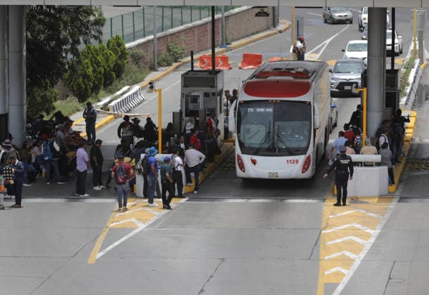 CNTE Teachers Allow Motorists To Pass Freely At Toll Booths Teachers belonging to the National Coordinator of Education Workers (CNTE) are allowing motorists to pass freely at the San Marcos toll booths in Chalco, as part of the protests that began last Monday demanding the repeal of the Law of the Institute of Security and Social Services for State Workers (ISSSTE). on June 4, 2026 in Chalco, Mexico. (Photo by Ian Robles Eyepix Group) Copyright: xIanxRobles xEyepixxGroupx EL_04062026_185803JPEG