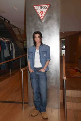 Photocall with Hyunjin of Stray Kids at Guess Jeans Hyunjin, Stray Kids 06 04 2026 Photocall with Hyunjin of Stray Kids at Guess Jeans held at the Guess Jeans in West Hollywood, CA Photo by Izumi Hasegawa Hollywood News Wire Inc. West Hollywood CA USA EDITORIAL USE ONLY Copyright: xx IzumixHasegawax xHollywoodxNewsxWirexInc.x hnphotos096923