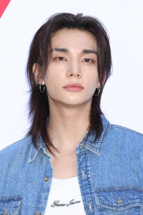 Photocall with Hyunjin of Stray Kids at Guess Jeans Hyunjin, Stray Kids 06 04 2026 Photocall with Hyunjin of Stray Kids at Guess Jeans held at the Guess Jeans in West Hollywood, CA Photo by Izumi Hasegawa Hollywood News Wire Inc. West Hollywood CA USA EDITORIAL USE ONLY Copyright: xx IzumixHasegawax xHollywoodxNewsxWirexInc.x hnphotos096942