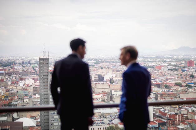 (L-R) Johann Wadephul (CDU), Bundesaussenminister, und Roberto Velasco Alvarez, Aussenminister von Mexiko, aufgenommen im Rahmen eines Treffens in Mexiko Stadt, 04.06.2026. Fotografiert im Auftrag des Auswaertigen Amtes Mexiko Stadt Mexiko *** L R Johann Wadephul CDU , Federal Foreign Minister, and Roberto Velasco Alvarez, Foreign Minister of Mexico, photographed during a meeting in Mexico City, 04 06 2026 Photographed on behalf of the Federal Foreign Office Mexico City Mexico Copyright: xJulianexSonntag AAx