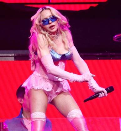 June 4, 2026, New York, New York, USA: Singer icon MADONNA performs a surprise pop up concert partnered with the app Grindr in Time Square to promote her new album Confessions ll also called Confessions on the Dance Floor - Part ll. New York USA - ZUMAk03_ 20260604_zaf_k03_102 Copyright: xNancyxKaszermanx