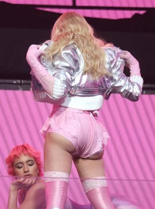 June 4, 2026, New York, New York, USA: Singer icon MADONNA performs a surprise pop up concert partnered with the app Grindr in Time Square to promote her new album Confessions ll also called Confessions on the Dance Floor - Part ll. New York USA - ZUMAk03_ 20260604_zaf_k03_131 Copyright: xNancyxKaszermanx