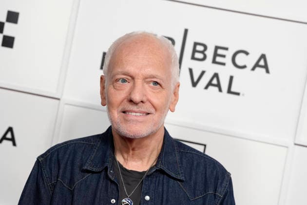 FRAMPTON World Premiere Peter Frampton attends the World Premiere of FRAMPTON held during the Tribeca Film Festival at OKX Theater BMCC TPAC in New York on Thursday, June 5th, 2026., Credit:JENNIFER GRAYLOCK Avalon United States, New York, New York City, OKX Theater BMCC TPAC  Copyright: xJENNIFERxGRAYLOCKx xAvalonx 1107825439