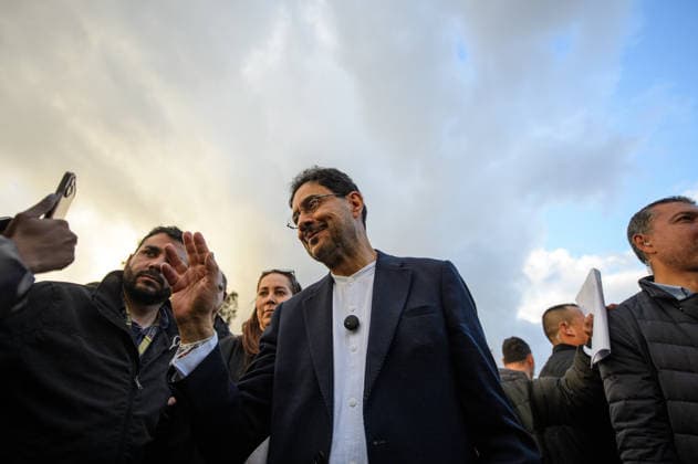June 4, 2026, Bogota, Bogota D.C, Colombia: Colombian left-wing presidential candidate Ivan Cepeda and his running mate Aida Quilcue receive support from football fans in the midst of the presidential runoffs on June 4, 2026, in Bogota, Colombia. Bogota Colombia - ZUMAvp1_ 20260604_zia_vp1_001 Copyright: xSebastianxBarrosx