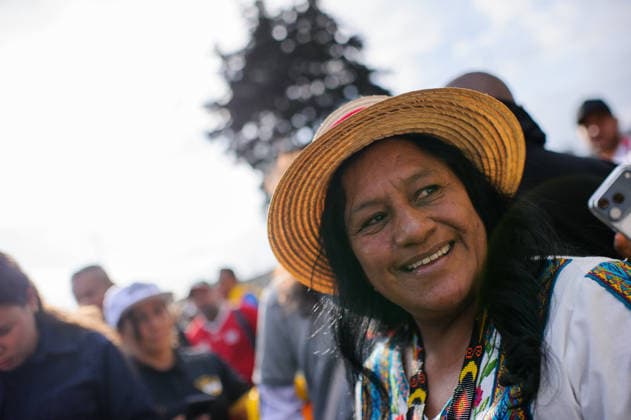 June 4, 2026, Bogota, Bogota D.C, Colombia: Colombian left-wing presidential candidate Ivan Cepeda and his running mate Aida Quilcue receive support from football fans in the midst of the presidential runoffs on June 4, 2026, in Bogota, Colombia. Bogota Colombia - ZUMAvp1_ 20260604_zia_vp1_011 Copyright: xSebastianxBarrosx
