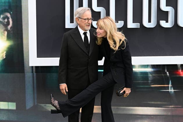 Disclosure Day UK Premiere LONDON, ENGLAND - JUNE 04: Steven Spielberg and Kate Capshaw attending Disclosure Day UK Premiere, Cineworld, Leicester Square on June 04, 2026 in London, England. CAP MAR MAR Great Britain Copyright: xMartinxHarris CapitalxPicturesx