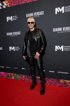 Sammy Voigt Personalities at the first major French retrospective devoted to Gianni Versace at the Musée Maillol in Paris on June 4, 2026 Gianni Versace Retrospective brings together nearly 450 exceptional pieces original creations and silhouettes, accessories, sketches, decorative objects, photographs, In a resolutely pop scenography designed by Nathalie Crinière, the exhibition retraces an entire career dedicated to creation, and reveals the multiple inspirations that shaped Versaces universe  Copyright: xAnne-SophiexGuebeyx xBestimagexAnne-SophiexGuebeyx xBestimagex