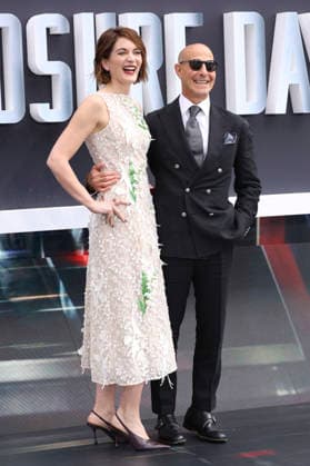Felicity Blunt mit Ehemann Stanley Tucci bei der Premiere des Kinofilms Disclosure Day im Cineworld Leicester Square. London, 04.06.2026 *** Felicity Blunt with husband Stanley Tucci at the premiere of the movie Disclosure Day at Cineworld Leicester Square London, 04 06 2026 Foto:xD.xJonesx xFuturexImagex disclosure_london_6710