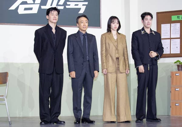 Kim Mu-Yeol, Lee Sung-Min, Jin Ki-Joo and Pyo Ji-Hoon, June 5, 2026 : Cast members (L-R) Kim Mu-Yeol, Lee Sung-Min, Jin Ki-Joo and Pyo Ji-Hoon at a press conference for upcoming Netflix original series Teach You a Lesson in Seoul, South Korea. The school action drama is based on the webtoon Get Schooled and it follows a team of inspectors at the fictional Education Rights Protection Bureau, which receives full-fledged support from the education minister.  aflo_333294031