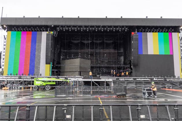 Rock am Ring 2026 - 04.06.26 Erste Blicke auf das Festivalgelände Utopia Stage - Zweiter Anreisetag am Donnerstag, 04.06.2026, zu Rock am Ring 2026 am Nürburgring in der Eifel. Das dreitägige Musikfestival findet vom 5. bis 7. Juni 2026 statt und gehört zu den größten Open-Air-Festivals Deutschlands. Nürburg Nürburgring Rheinland-Pfalz Deutschland *** Rock am Ring 2026 04 06 26 First views of the festival site Utopia Stage Second arrival day on Thursday, 04 06 2026, for Rock am Ring 2026 at the Nürburgring in the Eifel The three-day music festival will take place from June 5 to 7, 2026 and is one of the largest open-air festivals in Germany Nürburg Nürburgring Rhineland-Palatinate Germany Copyright: xMarcxJohnx