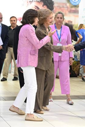 Queen Sofia visits one of the donation points on the occasion of the beginning of the Spring Collection of the Spanish Federation of Food Banks Queen Sofia visits one of the donation points on the occasion of the beginning of the Spring Collection of the Spanish Federation of Food Banks, on June 5, 2026, in Madrid Spain REINA SOFIA SOLIDARITY FOOD BANK JUNE 5, 2026 José Madrid Madrid Madrid Spain  Copyright: xJosÃ xOlivax 7573036