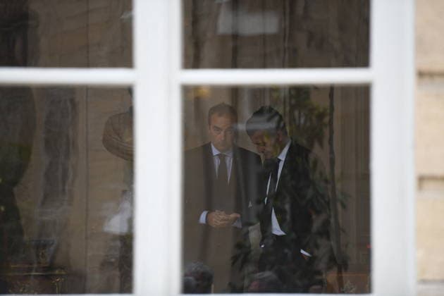 Nunez And Darmanin Leave Matignon Following Lyhanna Case Developments - Paris Justice Minister Gerald Darmanin and Prime Minister Sebastien Lecornu after meeting between France s Prime Minister Sebastien Lecornu interior and Justice Ministers after a search teams found the body of a child believed to be Lyhanna, an 11-year-old schoolgirl missing since May 29, 2026, at Matignon in Paris, on June 5, 2026. France s Justice Minister Gerald Darmanin has summoned all public prosecutors general to a working meeting at the Chancellery on June 8, 2026 morning, announced the justice minister’s entourage today, shortly after he arrived at the prime minister’s office to discuss the judicial failings in the Lyhanna case. Photo by Florian Poitout ABACAPR  Copyright: xPoitoutxFlorian ABACAx