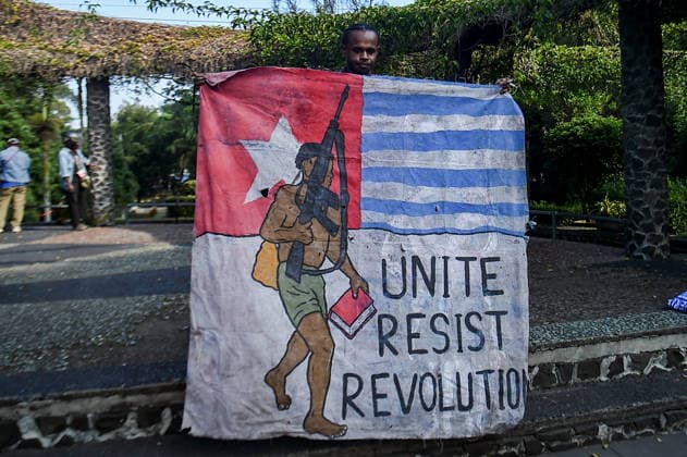 June 5, 2026, Bandung, West Java, Indonesia: Papuan student activists protested during World Environment Day celebrations in Bandung, Indonesia. They opposed the National Strategic Project (PSN) and geothermal project in the Gede Pangrango area of Ã¢â‚¬¹Ã¢â‚¬¹West Java, as well as the seizure of indigenous land, criminalization, and militarism in Papua. They also called for a free Palestine and an end to Israeli oppression. Bandung Indonesia  - ZUMAr272 20260605_zip_r272_006 Copyright: xDimasxRachmatsyahx