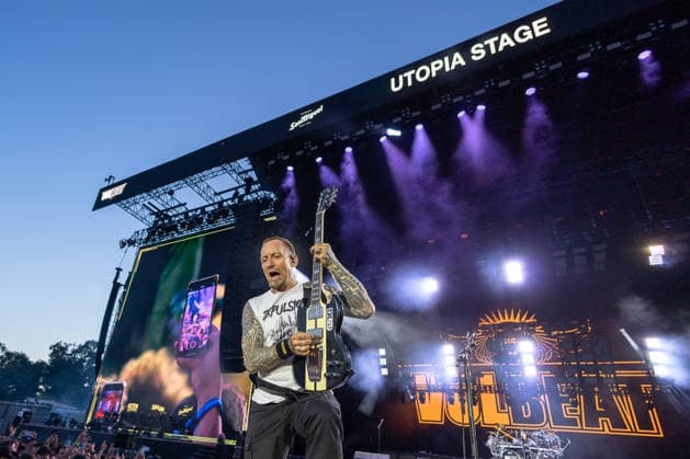 Musikfestival Rock im Park 2026 - Volbeat, Nürnberg, 05.06.2026 Michael Poulsen, Saenger und Gitarrist der daenischen Rockband Volbeat, performt auf der Utopia Stage. Die Band verbindet Rock n Roll, Heavy Metal und Rockabilly. Nürnberg Bayern Deutschland *** Music festival Rock im Park 2026 Volbeat, Nuremberg, 05 06 2026 Michael Poulsen, singer and guitarist of the Danish rock band Volbeat, performs on the Utopia Stage The band combines rock n roll, heavy metal and rockabilly Nuremberg Bavaria Germany 20260605-6V2A7053-M4000