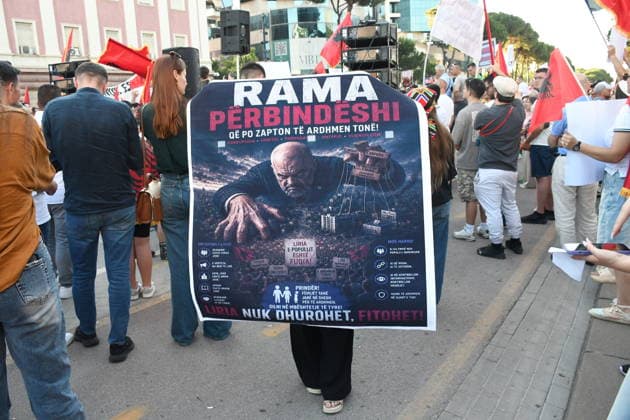 Protest against tourism project in Albania drawing thousands of participants TIRANA, ALBANIA - JUNE 5: Thousands gather at the historic Skanderbeg Square in Tirana, Albania on June 5, 2026, to protest against a controversial luxury tourism development project planned for the ecologically sensitive Zvernec area in the coastal city of Vlora. The massive rally marks an escalation in public outcry over allegations that prime, state-owned coastal lands are being sold off to high-profile foreign investors linked to Jared Kushner and Ivanka Trump, the son-in-law and daughter of US President Donald Trump. Olsi Shehu Anadolu Tirana Albania. Editorial use only. Please get in touch for any other usage.  Copyright: x2026xAnadoluxOlsixShehux