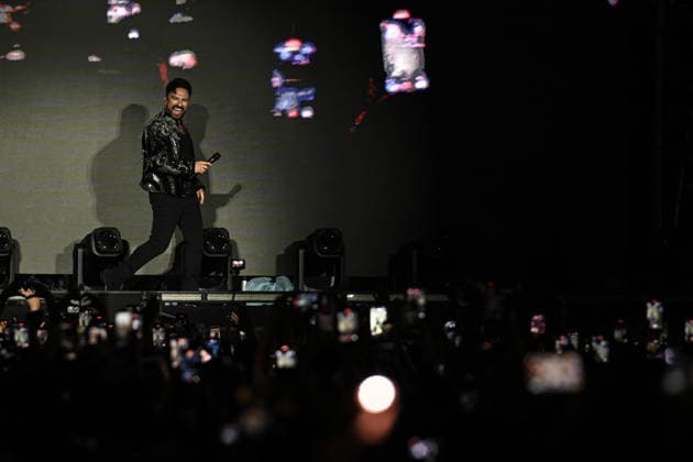 Famous Turkish singer Tarkan performs in Ankara ANKARA, TURKIYE - JUNE 5: Famous Turkish singer Tarkan performs at his concert at Baskent Millet Bahcesi on June 5, 2026, in Ankara, Turkiye. Harun Ozalp Anadolu Ankara Turkey. Editorial use only. Please get in touch for any other usage.  Copyright: x2026xAnadoluxHarunxOzalpx