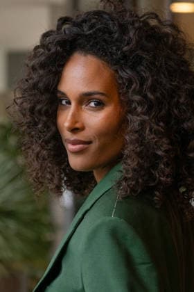 French Open - VIPs At The Village LZ Cindy Bruna attends the 2026 French Open at Roland Garros on June 5, 2026 in Paris, France. Photo by Laurent Zabulon ABACAPRESS.COM  Copyright: xZabulonxLaurent ABACAx