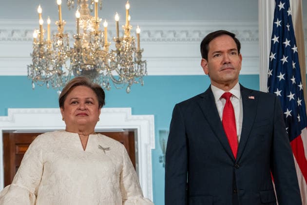 June 5, 2026, Washington, Dc, United States: US Secretary of State Marco Rubio meets with Philippine Foreign Secretary Maria Theresa Lazaro at the Department of State in Washington, DC on June 5, 2026. Washington United States - ZUMAl312 20260605_znp_l312_003 Copyright: xAndrewxLeydenx
