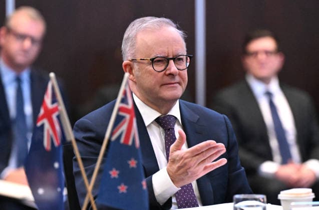 ANTHONY ALBANESE CHRISTOPHER LUXON LEADERSHIP FORUM, Australian Prime Minister Anthony Albanese is seen during a roundtable with New Zealand Prime Minister Christopher Luxon and Australian and New Zealand business leaders convened by the Australia New Zealand Leadership Forum in Noosa, Saturday, June 6, 2026. ( NO ARCHIVING NOOSA QUEENSLAND AUSTRALIA  Copyright: xDARRENxENGLANDx 20260606141752067743