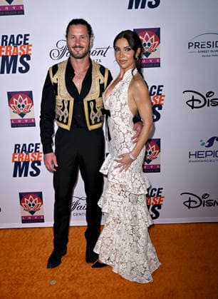 33rd Annual Race to Erase MS Gala Valentin Chmerkovskiy and Jenna Johnson Chmerkovskiy arriving to the 33rd Annual Race to Erase MS Gala held at the Fairmont Century Plaza on June 5, 2026 in Los Angeles, CA. Los Angeles Fairmont Century Plaza California USA Copyright: xStarbuck xAFF-USA.COMx