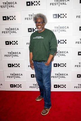 Taxi Driver 50th Anniversary Reunion, 25th Tribeca Film Festival, New York, USA - 05 June 2026 W. Kamau Bell attends Taxi Driver during the 2026 Tribeca Film Festival at BMCC Tribeca Center of Performing Arts on June 05, 2026 in New York City. New York United States Copyright: xRonxAdarx xSOPAxImagesx _radar_taxidriver_20260605_00414