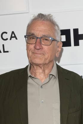 Taxi Driver 50th Anniversary Reunion, 25th Tribeca Film Festival, New York, USA - 05 June 2026 Robert De Niro attends Taxi Driver during the 2026 Tribeca Film Festival at BMCC Tribeca Center of Performing Arts on June 05, 2026 in New York City. New York United States Copyright: xRonxAdarx xSOPAxImagesx _radar_taxidriver_20260605_00543