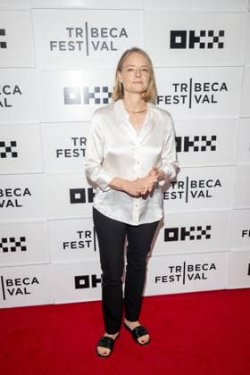 Taxi Driver 50th Anniversary Reunion, 25th Tribeca Film Festival, New York, USA - 05 June 2026 Jodie Foster attends Taxi Driver during the 2026 Tribeca Film Festival at BMCC Tribeca Center of Performing Arts on June 05, 2026 in New York City. New York United States Copyright: xRonxAdarx xSOPAxImagesx _radar_taxidriver_20260605_00687
