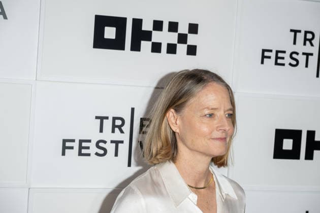 Taxi Driver 50th Anniversary Reunion, 25th Tribeca Film Festival, New York, USA - 05 June 2026 Jodie Foster attends Taxi Driver during the 2026 Tribeca Film Festival at BMCC Tribeca Center of Performing Arts on June 05, 2026 in New York City. New York United States Copyright: xRonxAdarx xSOPAxImagesx _radar_taxidriver_20260605_00701