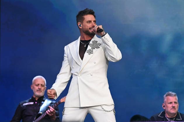 Boyzone performing at Emirates Stadium LONDON, ENGLAND - JUNE 05: Keith Duffy of ˜Boyzone™ performing at Emirates Stadium on June 05, 2026 in London, England CAP MAR MAR Great Britain UK Copyright: xMartinxHarris CapitalxPicturesx