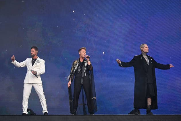 Boyzone performing at Emirates Stadium LONDON, ENGLAND - JUNE 05: Keith Duffy, Ronan Keating and Shane Lynch of ˜Boyzone™ performing at Emirates Stadium on June 05, 2026 in London, England CAP MAR MAR Great Britain UK Copyright: xMartinxHarris CapitalxPicturesx