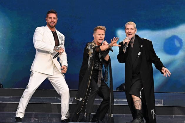 Boyzone performing at Emirates Stadium LONDON, ENGLAND - JUNE 05: Keith Duffy, Ronan Keating and Shane Lynch of ˜Boyzone™ performing at Emirates Stadium on June 05, 2026 in London, England CAP MAR MAR Great Britain UK Copyright: xMartinxHarris CapitalxPicturesx
