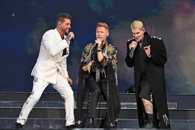 Boyzone performing at Emirates Stadium LONDON, ENGLAND - JUNE 05: Keith Duffy, Ronan Keating and Shane Lynch of ˜Boyzone™ performing at Emirates Stadium on June 05, 2026 in London, England CAP MAR MAR Great Britain UK Copyright: xMartinxHarris CapitalxPicturesx