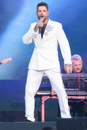 Boyzone Perform at Emirates Stadium, London UK - 5 June 2026 Keith Duffy of Irish pop band Boyzone performs the first of two final concerts at Emirates Stadium, London, England, UK on Friday 5 June, 2026., Credit:Justin Ng Avalon UK, England, London, Emirates Stadium  Copyright: xJustinxNgx xAvalonx 1108094360