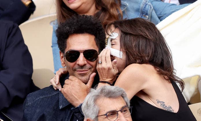 Tomer Sisley and his wife Sandra Sisley in the stands during the Day thirteen of the 2026 Roland Garros French Open on June 05, 2026 in Paris, France Jacovides Moreau Bestimage Celebs in the stands during the Day thirteen of the 2026 French Open on June 05, 2026 in Paris, France Paris France  Copyright: xJACOVIDES-MOREAUx xBESTIMAGExJACOVIDES-MOREAUx xBESTIMAGEx