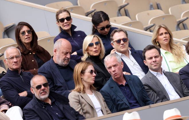 Mélanie Doutey, her daughter, Gilles Bouleau, Renaud Capuçon and his wife Laurence Ferrari, Ophélie Meunier and Julien Arnaud in the stands during the Day thirteen of the 2026 French Open on June 05, 2026 in Paris, France Jacovides Moreau Bestimage Celebs in the stands during the Day thirteen of the 2026 French Open on June 05, 2026 in Paris, France Paris France  Copyright: xJACOVIDES-MOREAUx xBESTIMAGExJACOVIDES-MOREAUx xBESTIMAGEx