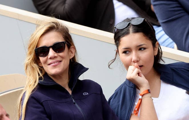 Mélanie Doutey and her daughter in the stands during the Day thirteen of the 2026 Roland Garros French Open on June 05, 2026 in Paris, France Jacovides Moreau Bestimage Celebs in the stands during the Day thirteen of the 2026 French Open on June 05, 2026 in Paris, France Paris France  Copyright: xJACOVIDES-MOREAUx xBESTIMAGExJACOVIDES-MOREAUx xBESTIMAGEx