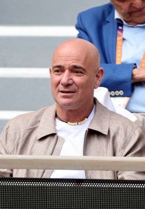 Andre Agassi in the stands during the Day thirteen of the 2026 Roland Garros French Open on June 05, 2026 in Paris, France Jacovides Moreau Bestimage Celebs in the stands during the Day thirteen of the 2026 French Open on June 05, 2026 in Paris, France Paris France  Copyright: xJACOVIDES-MOREAUx xBESTIMAGExJACOVIDES-MOREAUx xBESTIMAGEx