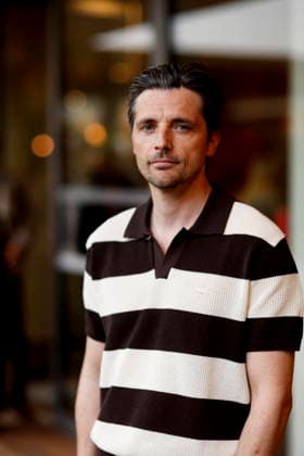 Raphaël Personnaz au photocall du village night session lors des Internationaux de France de Tennis de Roland Garros 2026, à Paris, France, le 5 juin 2026 Jacovides Moreau Bestimage Celebs attending the village photocall during the 2026 French Open at Roland Garros in Paris, France, on June 5, 2026 Paris France  Copyright: xJACOVIDES-MOREAUx xBESTIMAGExJACOVIDES-MOREAUx xBESTIMAGEx