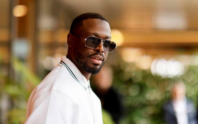 Dadju au photocall du village night session lors des Internationaux de France de Tennis de Roland Garros 2026, à Paris, France, le 5 juin 2026 Jacovides Moreau Bestimage Celebs attending the village photocall during the 2026 French Open at Roland Garros in Paris, France, on June 5, 2026 Paris France  Copyright: xJACOVIDES-MOREAUx xBESTIMAGExJACOVIDES-MOREAUx xBESTIMAGEx