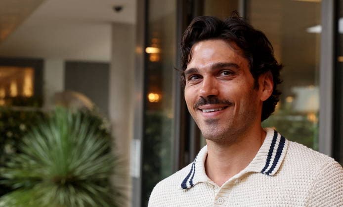 Giuseppe Maggio au photocall du village night session lors des Internationaux de France de Tennis de Roland Garros 2026, à Paris, France, le 5 juin 2026 Jacovides Moreau Bestimage Celebs attending the village photocall during the 2026 French Open at Roland Garros in Paris, France, on June 5, 2026 Paris France  Copyright: xJACOVIDES-MOREAUx xBESTIMAGExJACOVIDES-MOREAUx xBESTIMAGEx