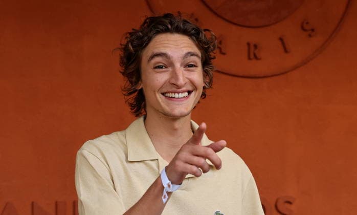 Vassili Schneider au photocall du village night session lors des Internationaux de France de Tennis de Roland Garros 2026, à Paris, France, le 5 juin 2026 Jacovides Moreau Bestimage Celebs attending the village photocall during the 2026 French Open at Roland Garros in Paris, France, on June 5, 2026 Paris France  Copyright: xJACOVIDES-MOREAUx xBESTIMAGExJACOVIDES-MOREAUx xBESTIMAGEx