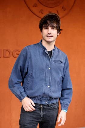 Gauvain Sers au photocall du village night session lors des Internationaux de France de Tennis de Roland Garros 2026, à Paris, France, le 5 juin 2026 Jacovides Moreau Bestimage Celebs attending the village photocall during the 2026 French Open at Roland Garros in Paris, France, on June 5, 2026 Paris France  Copyright: xJACOVIDES-MOREAUx xBESTIMAGExJACOVIDES-MOREAUx xBESTIMAGEx