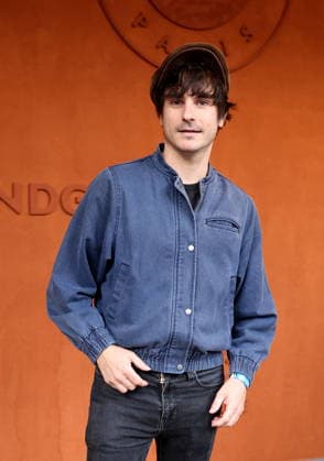 Gauvain Sers au photocall du village night session lors des Internationaux de France de Tennis de Roland Garros 2026, à Paris, France, le 5 juin 2026 Jacovides Moreau Bestimage Celebs attending the village photocall during the 2026 French Open at Roland Garros in Paris, France, on June 5, 2026 Paris France  Copyright: xJACOVIDES-MOREAUx xBESTIMAGExJACOVIDES-MOREAUx xBESTIMAGEx