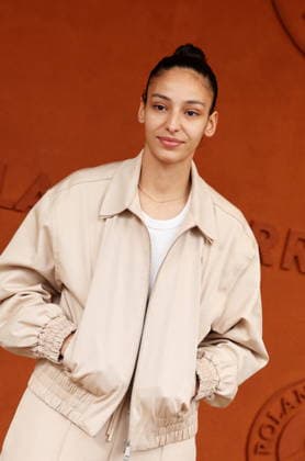 Nadia Melliti au photocall du village night session lors des Internationaux de France de Tennis de Roland Garros 2026, à Paris, France, le 5 juin 2026 Jacovides Moreau Bestimage Celebs attending the village photocall during the 2026 French Open at Roland Garros in Paris, France, on June 5, 2026 Paris France  Copyright: xJACOVIDES-MOREAUx xBESTIMAGExJACOVIDES-MOREAUx xBESTIMAGEx