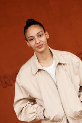 Nadia Melliti au photocall du village night session lors des Internationaux de France de Tennis de Roland Garros 2026, à Paris, France, le 5 juin 2026 Jacovides Moreau Bestimage Celebs attending the village photocall during the 2026 French Open at Roland Garros in Paris, France, on June 5, 2026 Paris France  Copyright: xJACOVIDES-MOREAUx xBESTIMAGExJACOVIDES-MOREAUx xBESTIMAGEx