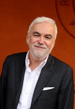 Pascal Praud au photocall du village night session lors des Internationaux de France de Tennis de Roland Garros 2026, à Paris, France, le 5 juin 2026 Jacovides Moreau Bestimage Celebs attending the village photocall during the 2026 French Open at Roland Garros in Paris, France, on June 5, 2026 Paris France  Copyright: xJACOVIDES-MOREAUx xBESTIMAGExJACOVIDES-MOREAUx xBESTIMAGEx